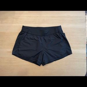 Athleta medium board shorts black